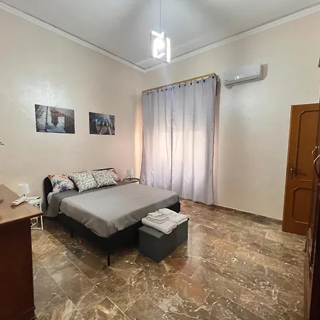 Pompeano House 马扎拉德尔瓦洛