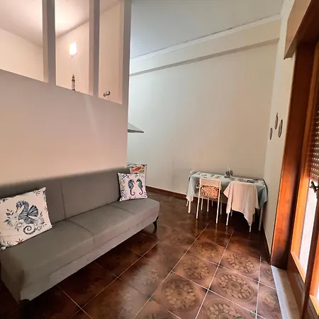 Pompeano House